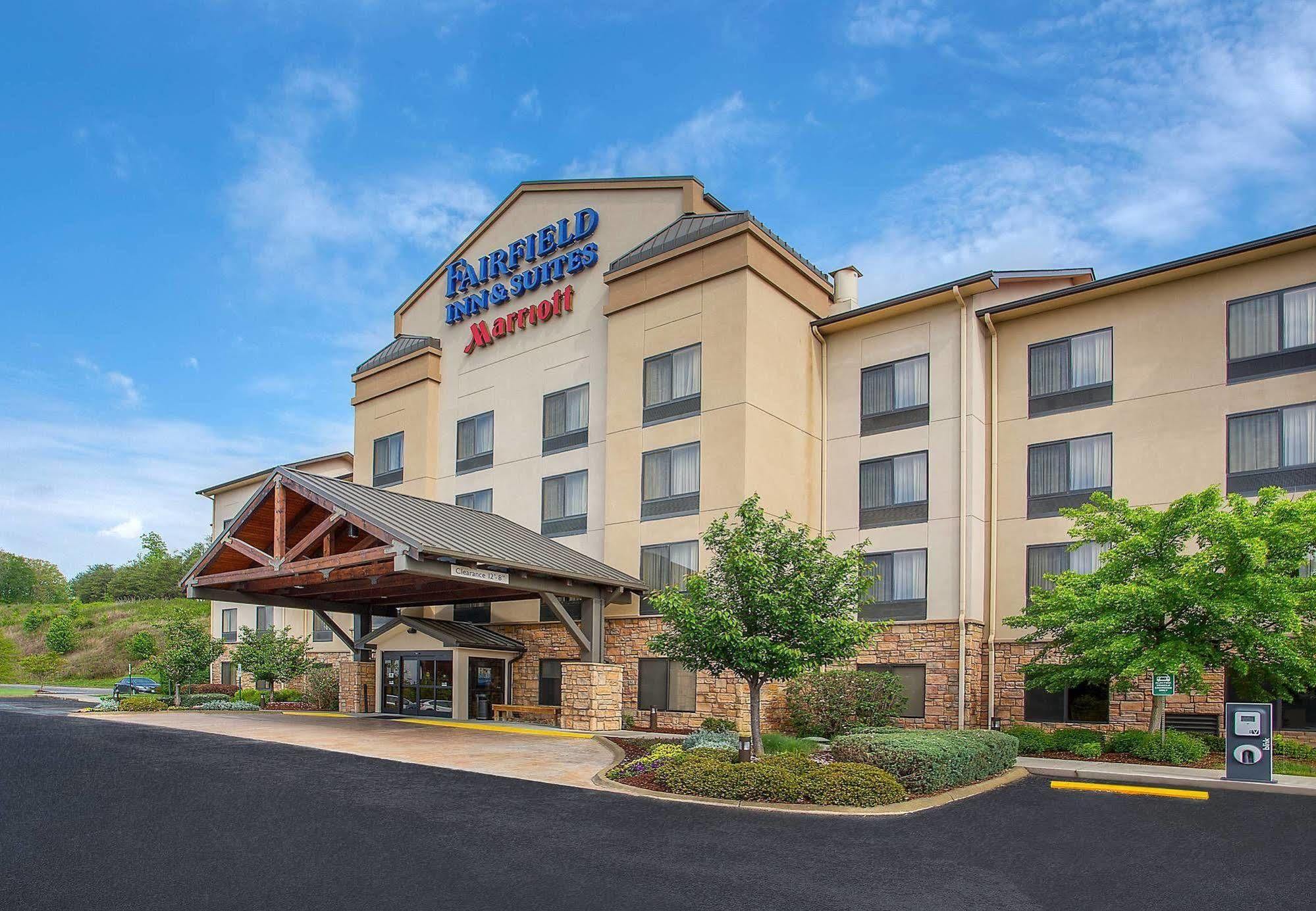 Fairfield Inn & Suites Kodak Eksteriør billede